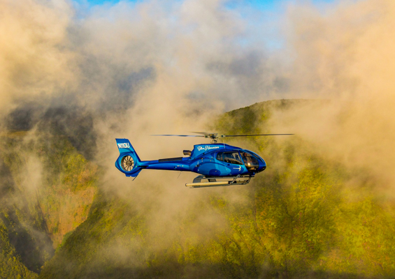 bluehawaiian maui circle island helicopter with landing slider helicopter