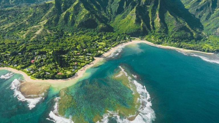 Road To Hana Helicopter Tour