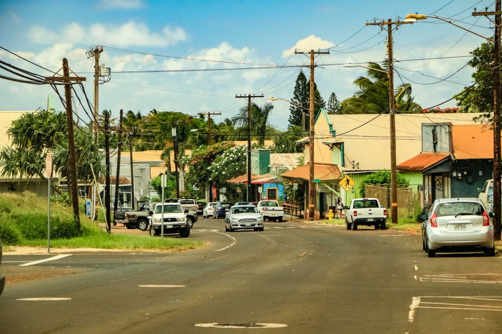 Baldwin avenue leads into Paia from Makawao