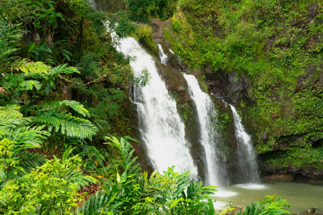 road-to-hana-waterfalls-maui-hawaii
