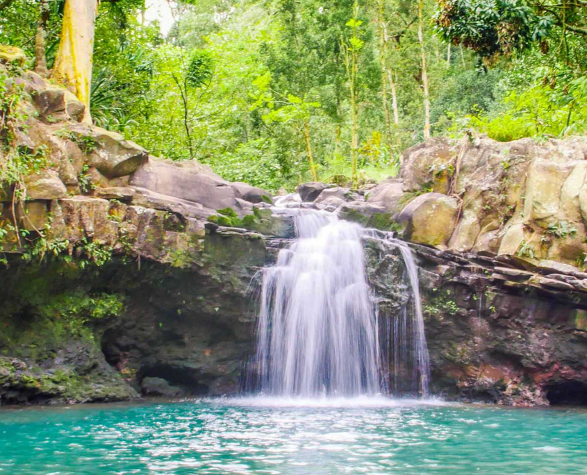 hike maui short waterfalls walk swim in pools under two waterfalls maui 