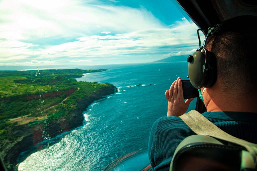 beautiful day with a maui helicopter tour