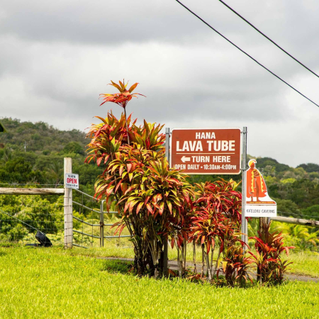 Hana Lava Tube Road to Hana Maui