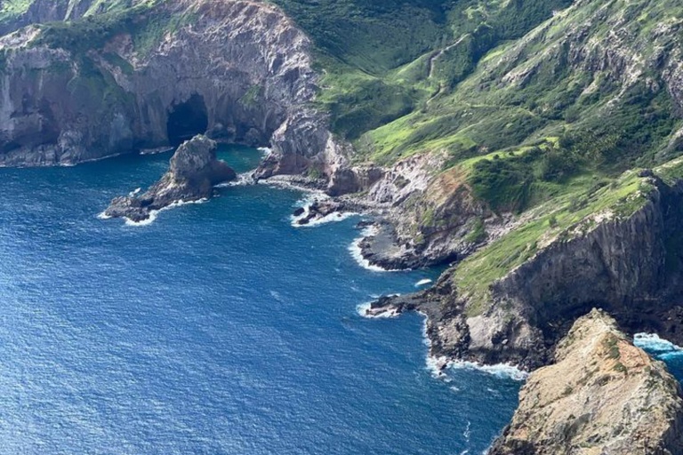 airmaui mountain waterfalls helicopter ride ocean cliff